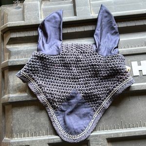 Navy kavalkade bonnet